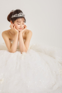 撮影カットのご紹介 ～新婦様洋装ソロカット～