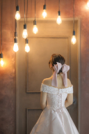 撮影カットのご紹介 ～アンティークのライトだけで～