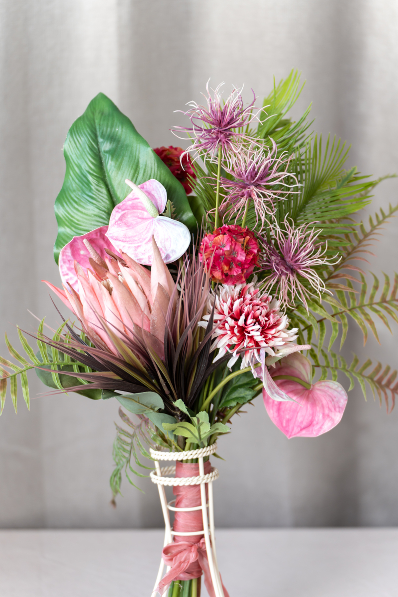 【衣裳小物】ブーケ選びで、理想の花嫁さんに♡