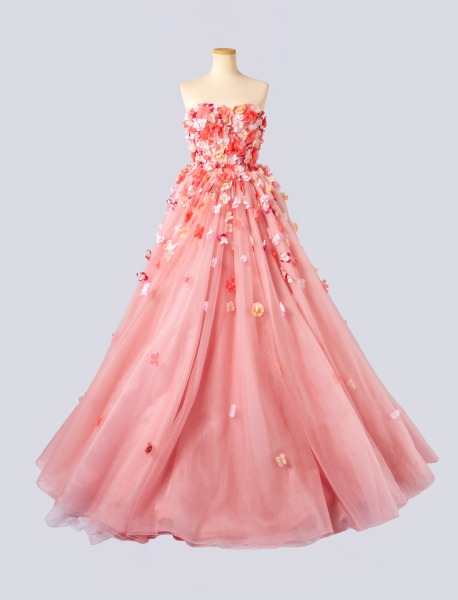 【ドレス情報】色や素材のバリエーションも豊富♪