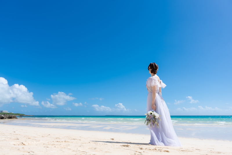 【ドレス情報】色や素材のバリエーションも豊富♪