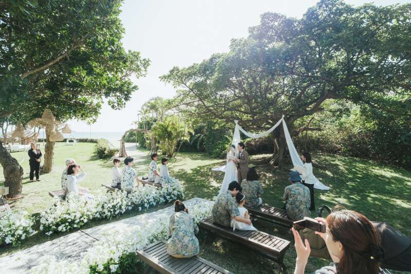 【会社紹介】年間5000組の結婚式をプロデュース♡