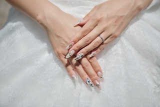 #241 ブライダルネイルをお考えなら!