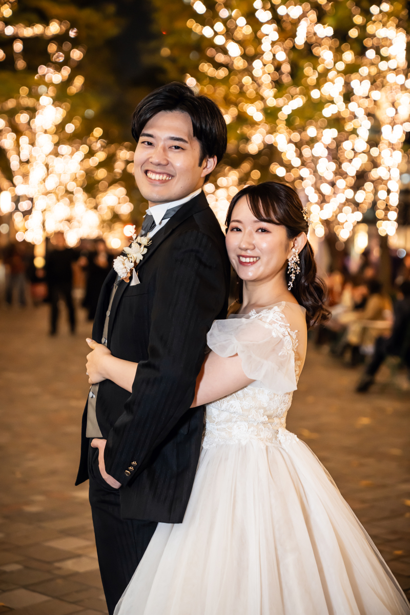 可愛さと上品さをひとつに♡パフスリーブドレスで彩る東京駅ナイトフォト