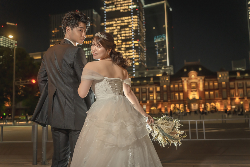 お気に入りの一着をもっと美しく♡夜のフォトウェディング