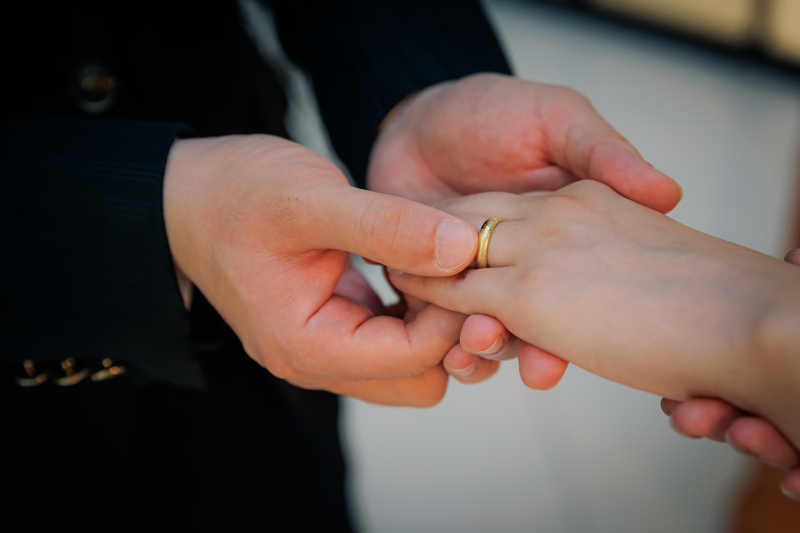 結婚式のような特別感を残せる♡チャペルフォト