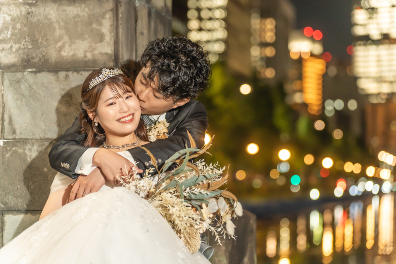 お気に入りの一着をもっと美しく♡夜のフォトウェディング