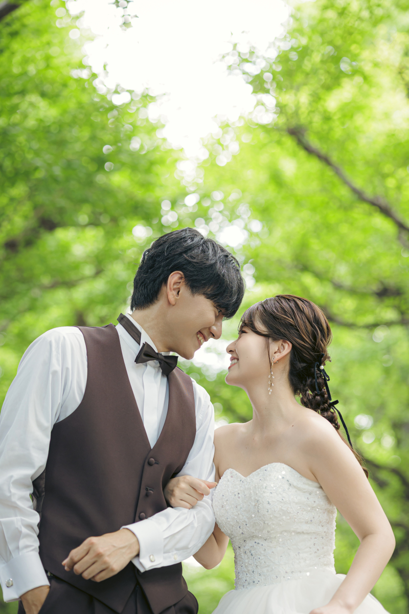 結婚式を控えたおふたりへ。前撮りを残しておきたい理由