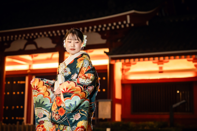 浅草の夜を和装で歩く★燈籠の光に包まれたロケーションフォトウェディング