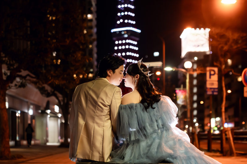 幻想的な景色の中で映えるSweetドレスin東京タワー
