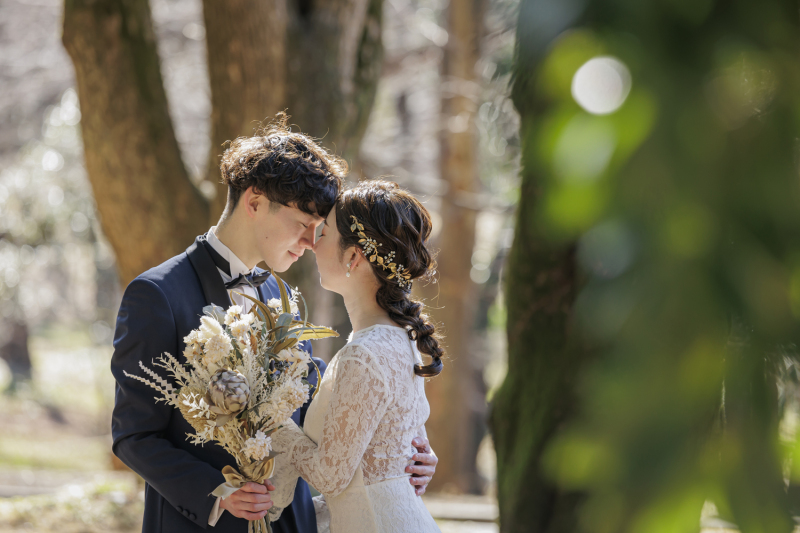 東京タワーを望む三田交差点で婚礼前撮り|東京の街並みをふたりの思い出に