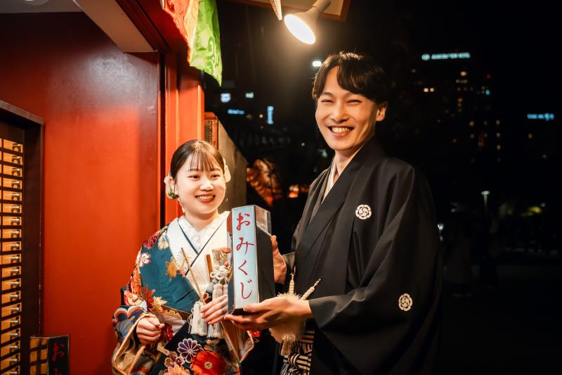 浅草の夜を和装で歩く★燈籠の光に包まれたロケーションフォトウェディング