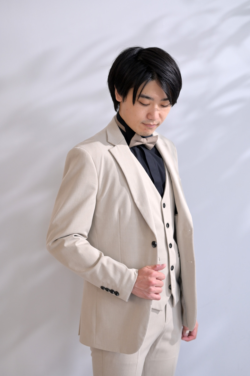 ブラックシャツ入荷!