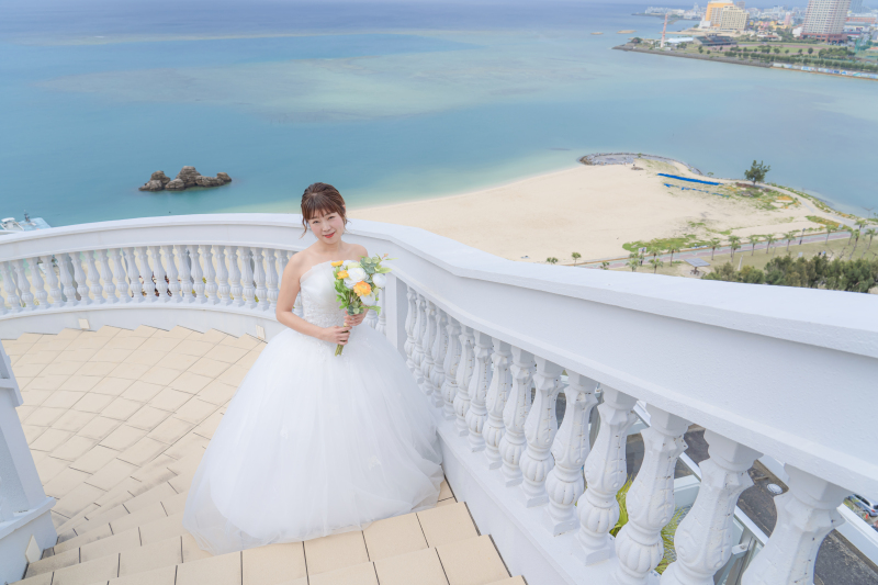 沖縄北谷町でのフォトウェディングに似合うヘアアクセサリー