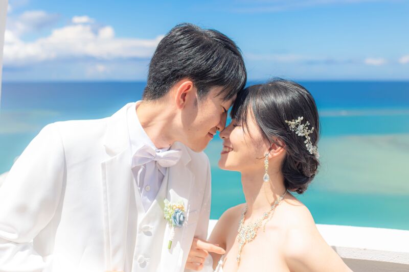 北谷の海沿いチャペルで叶える二人だけの物語