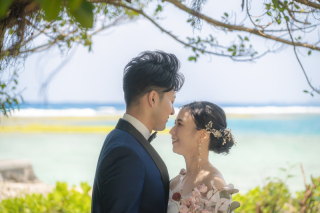 沖縄北谷町でのフォトウェディングはこんなカップルにぴったり！