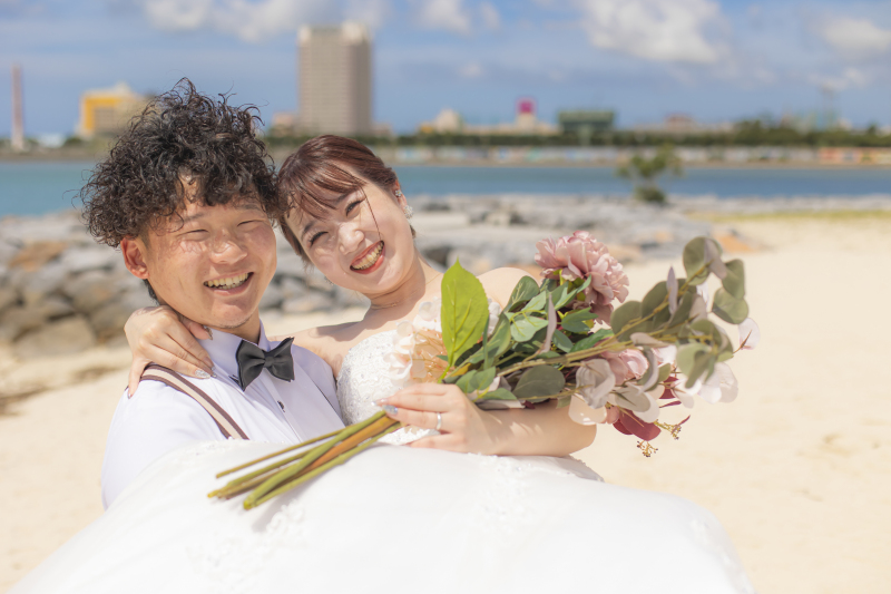 都会的な魅力と南国リゾートが融合する、沖縄北谷町