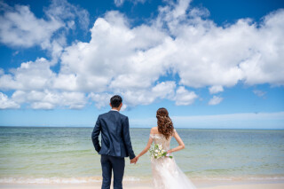 沖縄北谷町でのフォトウェディングの魅力