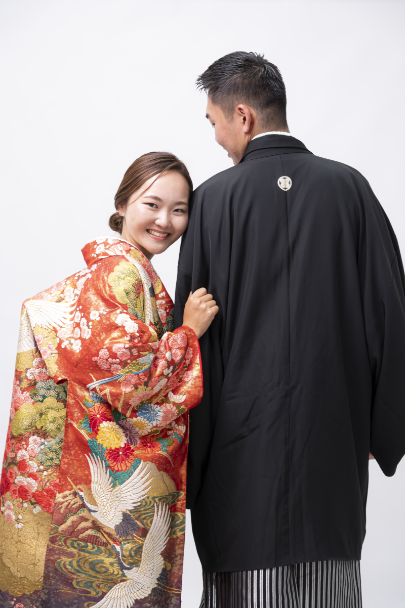 沖縄北谷町でのフォトウェディングに似合うヘアアクセサリー