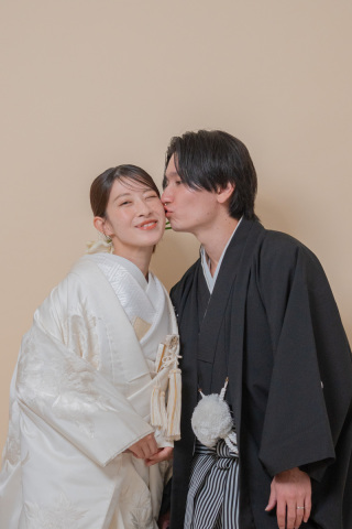 笑顔と涙。セルフフォトだから残せる、二人の「本当の瞬間」