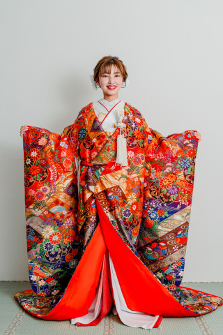 色打掛の歴史とその魅力