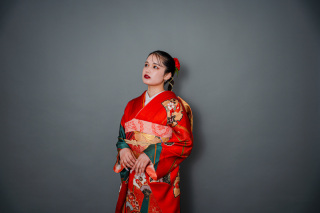 和装ウェディングのスタイル：黒留袖、色留袖、振袖の違い