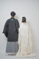 和装の色が映える!シンプルな背景で魅せる写真術