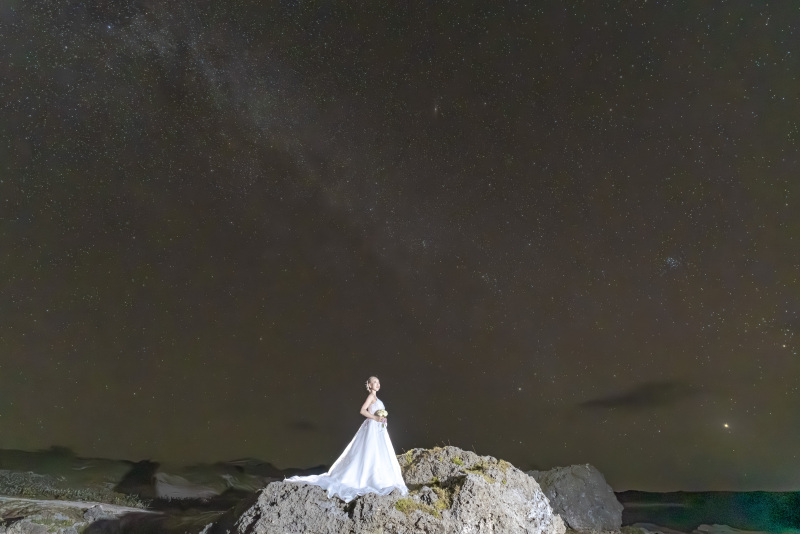 星空でフォトウェディングをしたい方へ。おすすめの季節をご紹介。