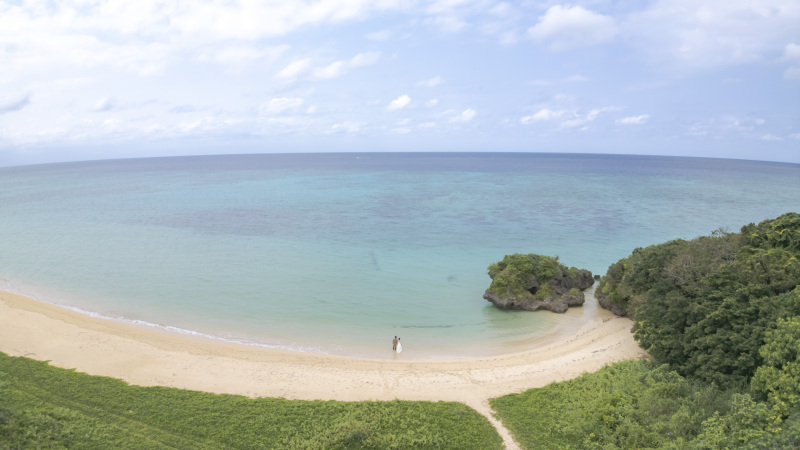 ドローン国家資格保有者在籍。フォトウェディングでドローン撮影