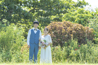 こんなフォトウェディング他にある??撮影カット数も、ロケ地数も、ヘアチェンジも