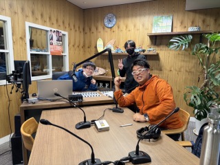 日本最南端のFMラジオ局！BlueSoda代表がパーソナリティーを始めました！