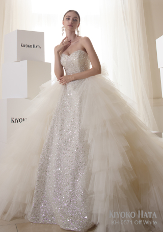 お衣裳のご案内♪