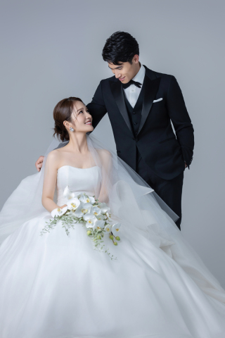 秋のウェディングに向けての前撮りも人気!