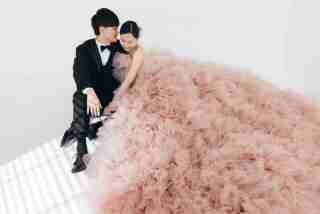 贅沢なインポートドレスを揃えてます！