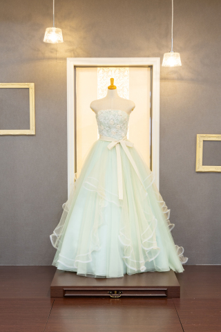 カラードレスのご紹介 vol.3