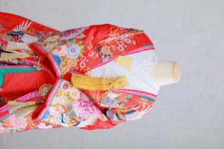 赤の色打掛のご紹介♪