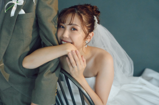 前回に引き続き今回は新婦様のソロショット!