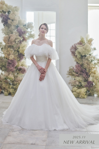 \ 新作ドレスが入荷しました /