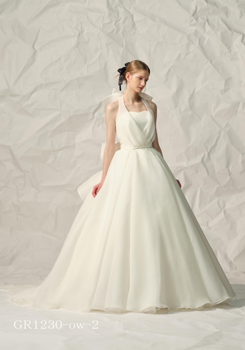 ＼ 新作ドレスが入荷しました ／