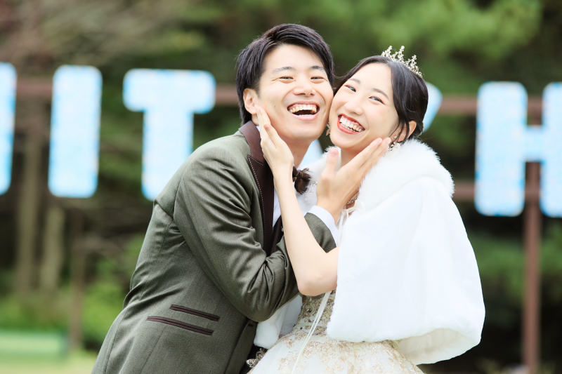 海浜公園の中心でラブラブな私たちを見て♡♡