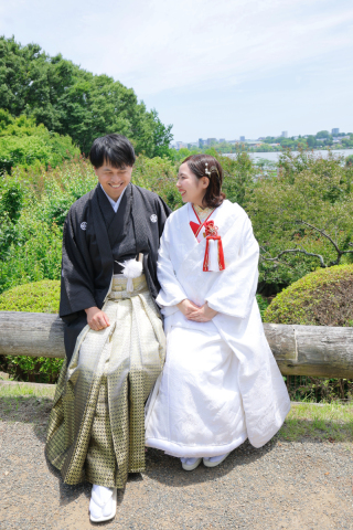 偕楽園から見える千波湖バックに・・・