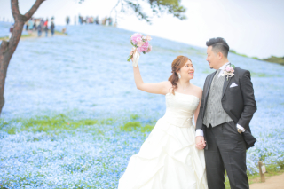 空と海と花が奏でる青のハーモニー♪