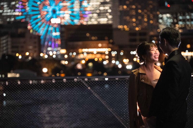 ロマンティックな夜景と一緒に ~大さん橋~
