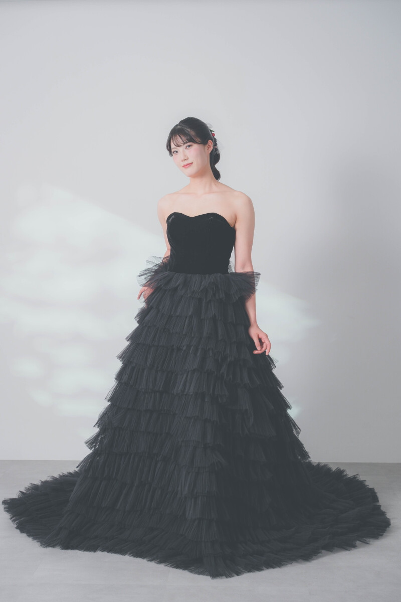 写真映え間違えなし!ブラックドレスで撮るフォトウエディング