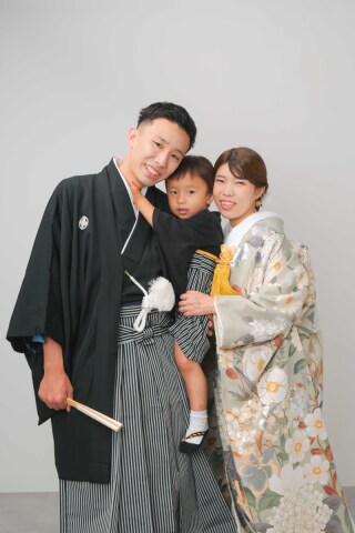 スタジオもロケーションも家族と一緒に