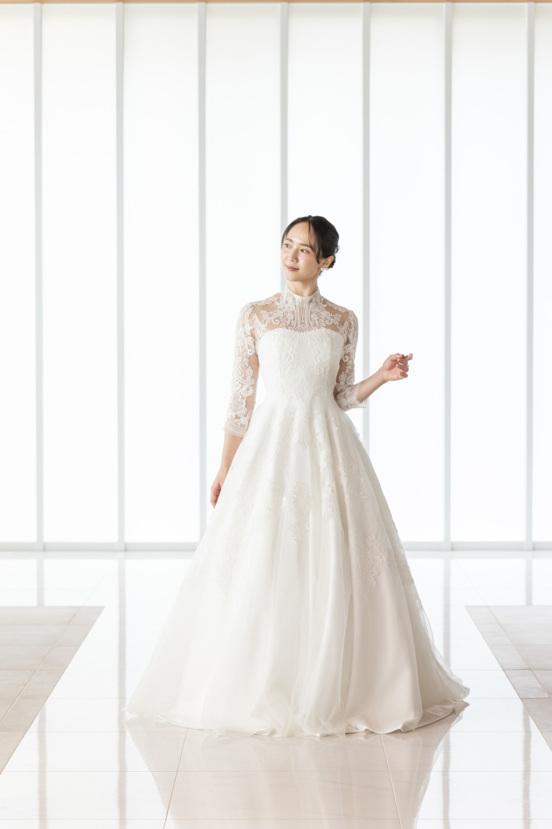 新作ドレスが入荷いたしました