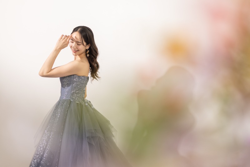 新作ドレスが入荷いたしました