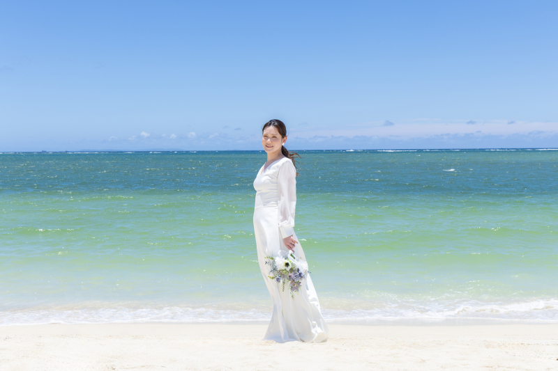 \最新/ご新婦様ドレス集