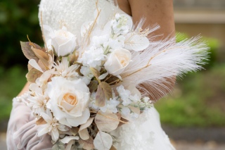 お二人の想いを形にする、ファンタスティックな思い出をお届け