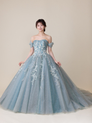 お衣裳のグレードアップ料金が無料!!